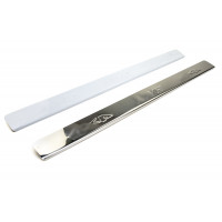 Хромированные накладки на внутренние пороги для Лада 4х4, Нива Легенд Хромированные накладки на внутренние пороги для Лада 4х4, Нива Легенд