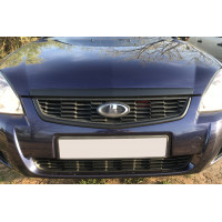 Комплект из черных матовых сабли на капот и молдинга решетки для Приора 