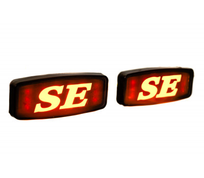 Светодиодные (LED) повторители TheBestPartner с надписью SE в крылья для Гранта, Приора, Калина, ВАЗ 2113-2115, 2110-2112, 2108-21099