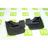 Брызговики передних крыльев (фартуки) нового образца для Шевроле/Лада Нива 2123 Брызговики передних крыльев (фартуки) нового образца для Шевроле/Лада Нива 2123