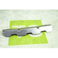 Кронштейн заднего бампера боковой правый для Калина 2 Кронштейн заднего бампера боковой правый для Калина 2