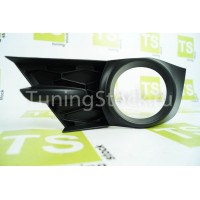 Рамка для ПТФ левая на Иксрей