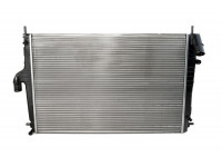 Радиатор охлаждения Valeo под кондиционер для 16-клапанных Ларгус, Рено Дастер, Логан, Сандеро 