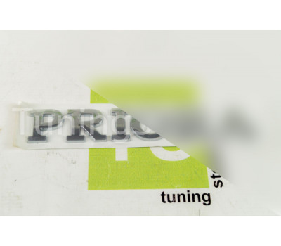 Орнамент PRIORA раздельными заглавными буквами хром для Приора