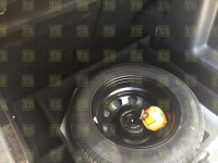 Ящики в обхват запасного колеса обшитые карпетом ArmAuto для полноприводных Рено Дастер с 2010 г.в