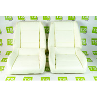 Жесткое пенолитье плотность 300% на два передних сиденья Приора Жесткое пенолитье плотность 300% на два передних сиденья Приора