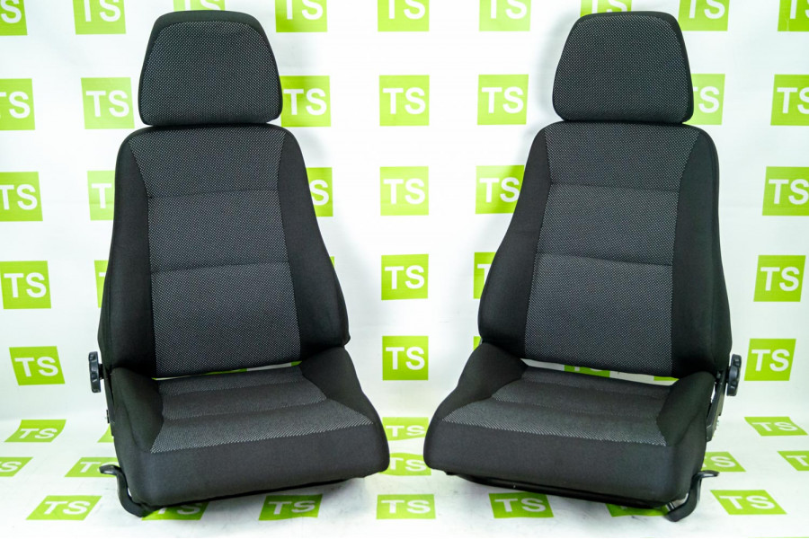 2114 переднее сиденье купить. Переднее сиденье ВАЗ 21099. Сиденье ВАЗ 2113 переднее. Водительское сиденье ВАЗ 21099. Передние сиденья ВАЗ 21099.