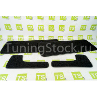 Комплект обивок передних дверей и боковин задка на Ока Комплект обивок передних дверей и боковин задка на Ока