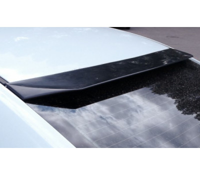 Спойлер заднего стекла Apache неокрашенный для Веста седан c 2015 года выпуска