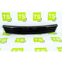 Решётка радиатора 4 лопасти на Приора Решётка радиатора 4 лопасти на Приора