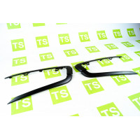 Комплект черных молдингов переднего бампера для Гранта FL