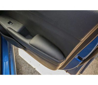 Подлокотники для передних дверей ArmAuto для Hyundai Solaris с 2017 г.в.