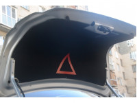 Ворсовая обивка крышки багажника с аварийным знаком для Гранта седан