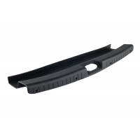 Облицовка замка багажника для Приора хэтчбек Облицовка замка багажника для Приора хэтчбек