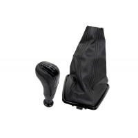 Ручка КПП Sal-Man черный лак с пыльником, рамкой и черной прострочкой для Веста Ручка КПП Sal-Man черный лак с пыльником, рамкой и черной прострочкой для Веста