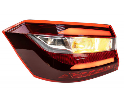 Задний левый фонарь на крыло для Веста NG