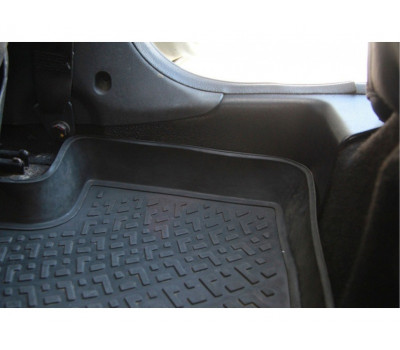 Накладка на ковролин ТюнАвто задние для Рено Дастер с 2010-2015 года выпуска