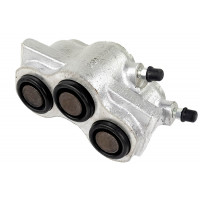 Цилиндр переднего тормоза левый АГК для Лада 4х4 (Нива) 1977-2016 года, Шевроле Нива 2002-2016 года