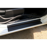 Комплект пластиковых накладок Carius на внутренние пороги для Веста Комплект пластиковых накладок Carius на внутренние пороги для Веста