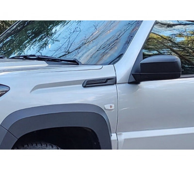 Вставки передних крыльев для Лада Нива Тревел Вставки передних крыльев для Лада Нива Тревел