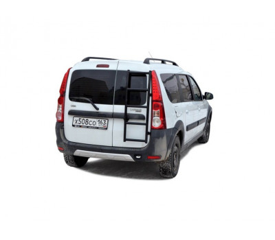 Лестница ТехноСфера Трофи на заднюю дверь для Ларгус Лестница ТехноСфера Трофи на заднюю дверь для Ларгус