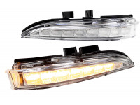 Динамические LED повторители поворотника в стиле Лексус (с секциями) в боковые зеркала образца 2015 года для Веста Динамические LED повторители поворотника в стиле Лексус (с секциями) в боковые зеркала образца 2015 года для Веста