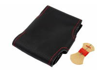 Кожаная оплетка руля Sal-Man анатомической формы с красной строчкой для Калина 1, Шевроле Нива без подушки безопасности Кожаная оплетка руля Sal-Man анатомической формы с красной строчкой для Калина 1, Шевроле Нива без подушки безопасности