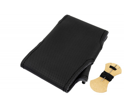 Кожаная оплетка руля Sal-Man анатомической формы с черной строчкой для Калина 1, Шевроле Нива без подушки безопасности Кожаная оплетка руля Sal-Man анатомической формы с черной строчкой для Калина 1, Шевроле Нива без подушки безопасности