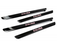 Накладки внутренних порогов черный лак с красной подсветкой для Калина, Калина 2