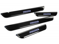 Накладки внутренних порогов черный лак с синей подсветкой для Приора