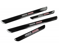 Накладки внутренних порогов черный лак с красной подсветкой для Веста Кросс, Веста NG Кросс Накладки внутренних порогов черный лак с красной подсветкой для Веста Кросс, Веста NG Кросс