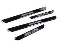 Накладки внутренних порогов черный лак с синей подсветкой для Веста Кросс, Веста NG Кросс Накладки внутренних порогов черный лак с синей подсветкой для Веста Кросс, Веста NG Кросс