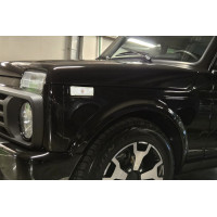 Белые повторители поворотников на крылья для Нива 4х4, Нива Легенд, ВАЗ 2106