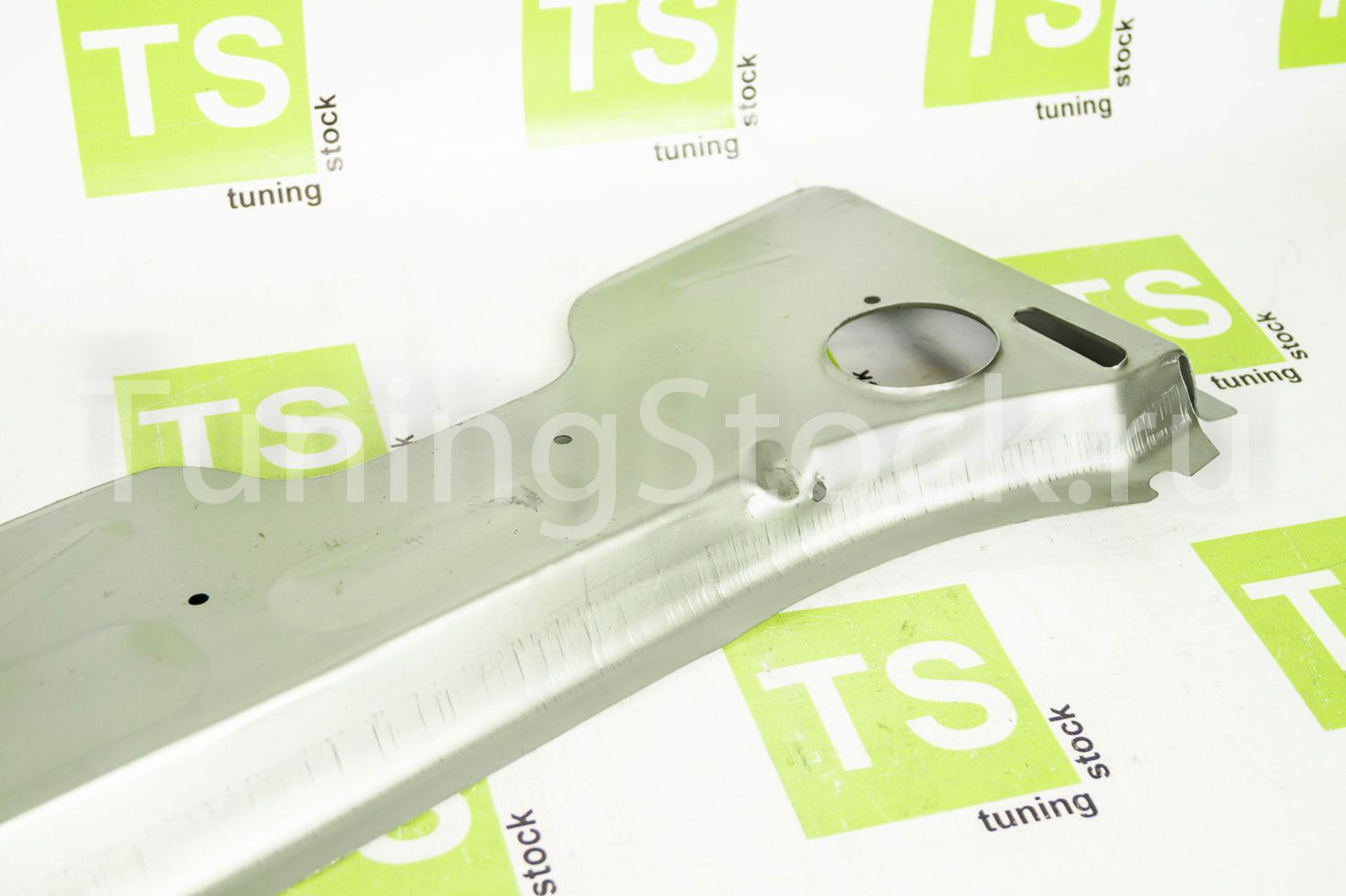 Усилитель задней панели ВАЗ 2105, 2107 | узнать цену и купить