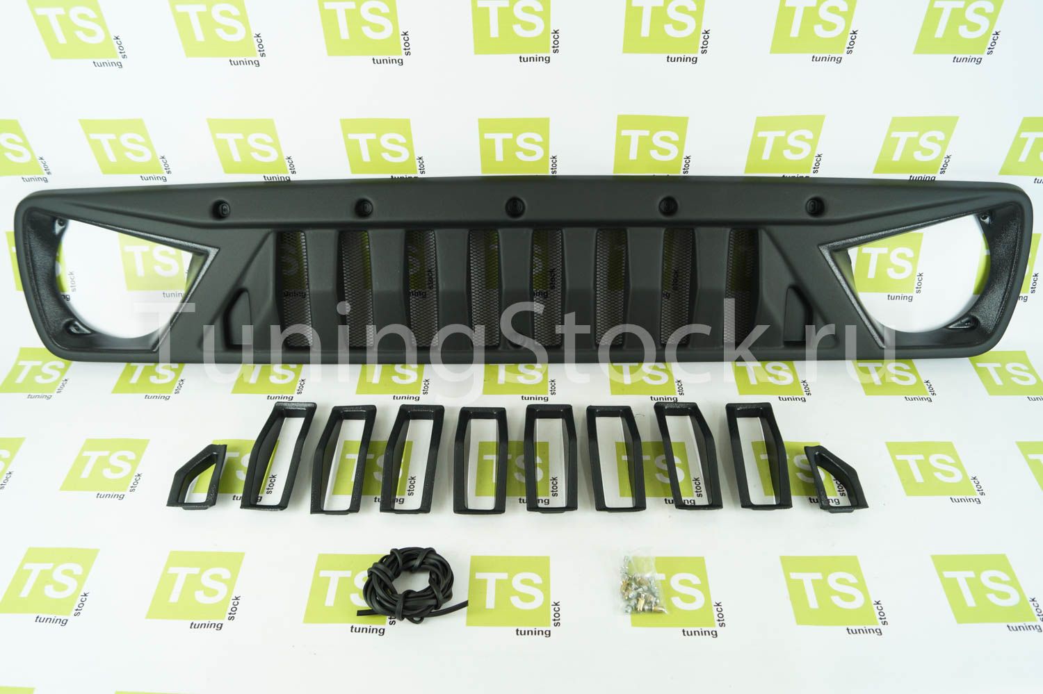 Злая решетка радиатора черная матовая с окантовкой шагрень на Нива 4х4 ...